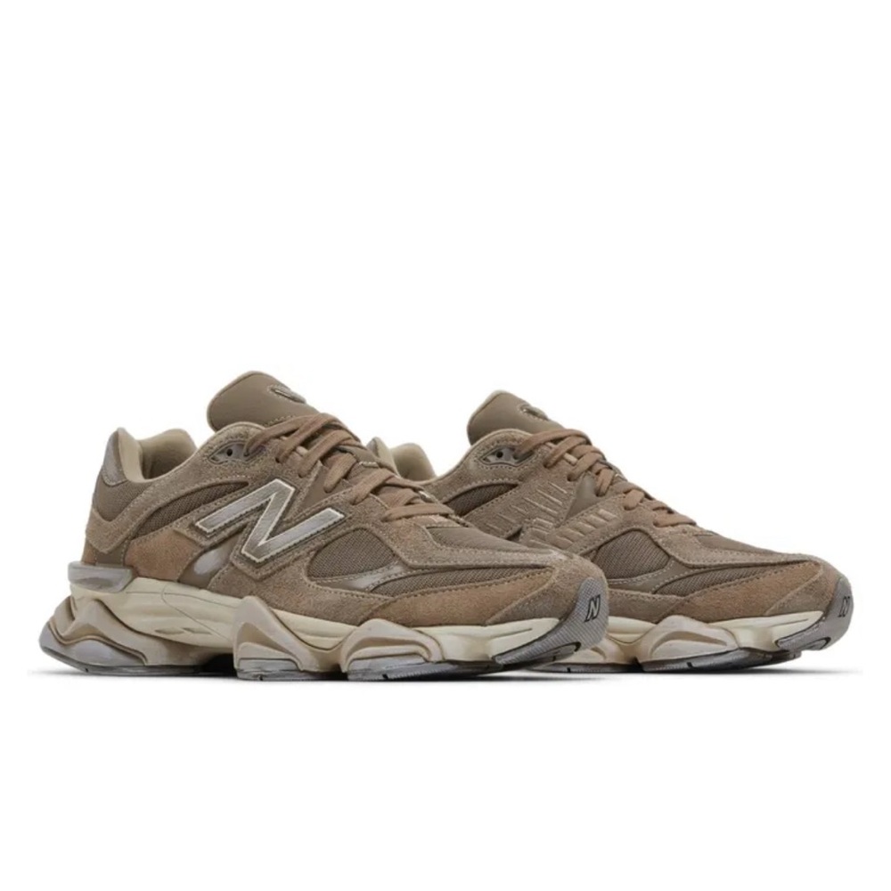 New Balance 9060 Mushroom Timberwolf